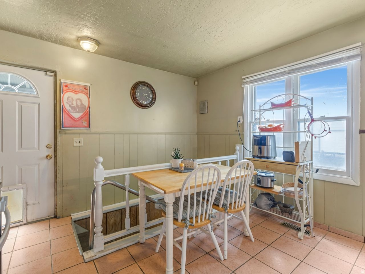 ROBERTS - Residential