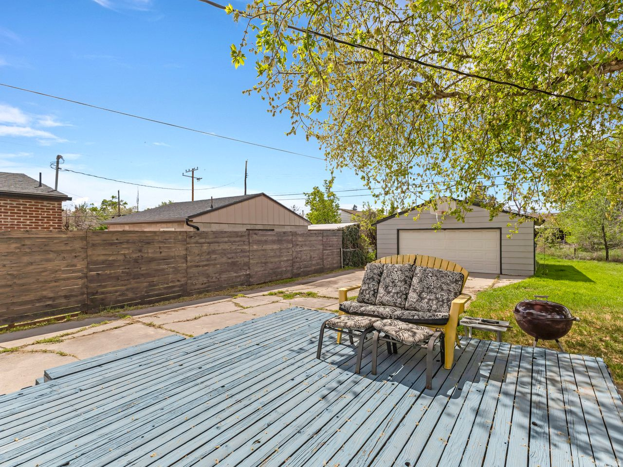 ROBERTS - Residential