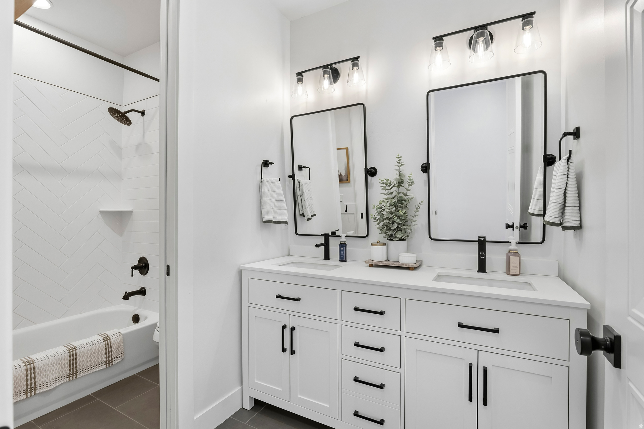 CHANDLER - Residential