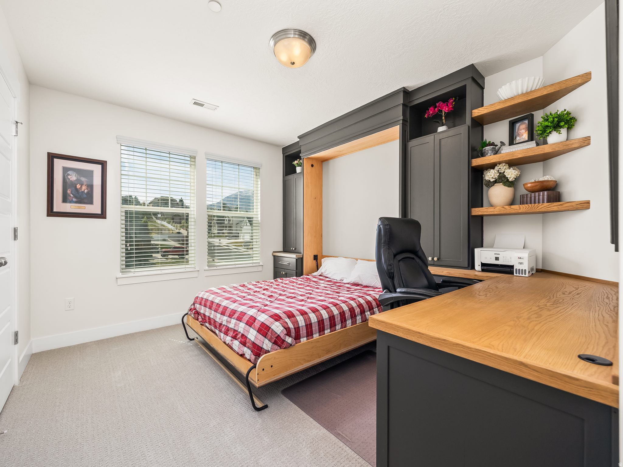 HARRISON HEIGHTS - Residential
