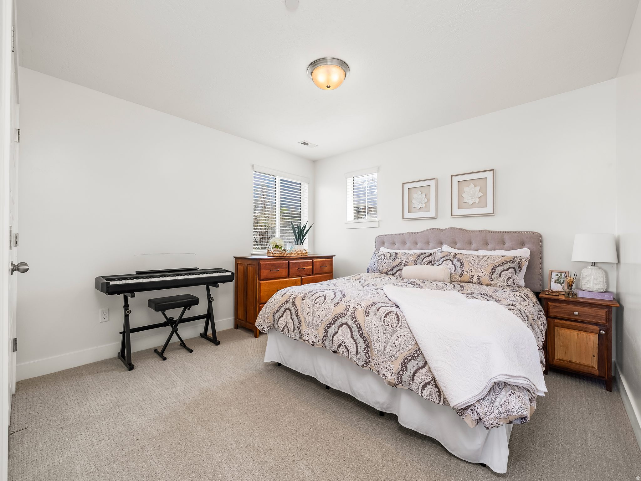 HARRISON HEIGHTS - Residential