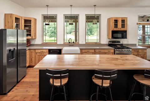 Tiny photo for 8817 E MOUNTAIN VALLEY DR S, Huntsville, UT 84317 (MLS # 2097648)