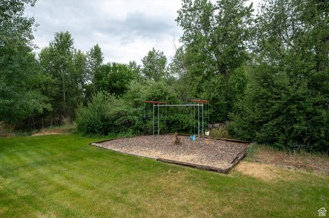 Tiny photo for 8817 E MOUNTAIN VALLEY DR S, Huntsville, UT 84317 (MLS # 2097648)