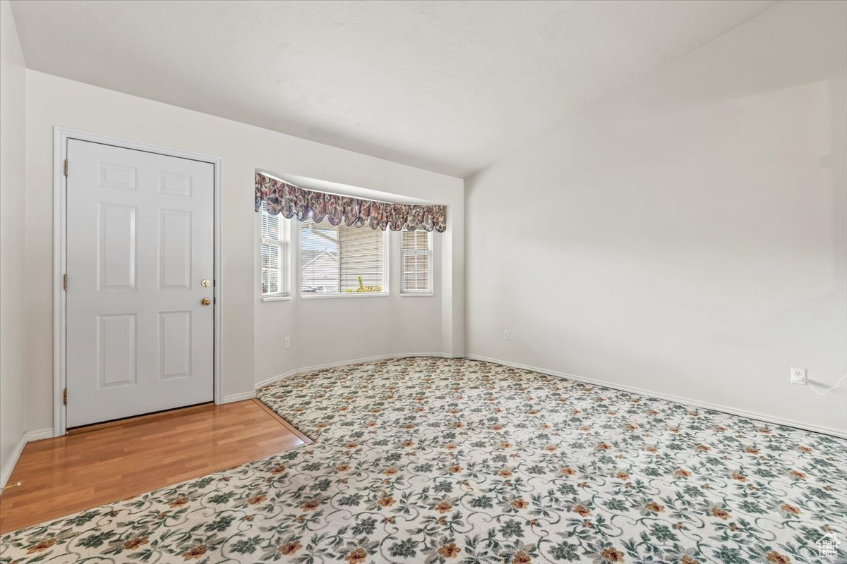 CHERRY HOLLOW - Residential