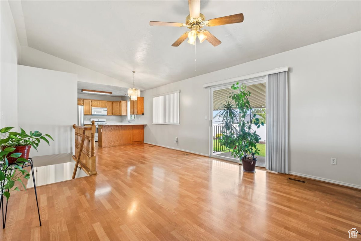 CHERRY HOLLOW - Residential
