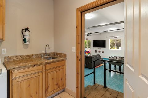 Tiny photo for 755 S ZION RIDGE RD, Orderville, UT 84758 (MLS # 2134938)