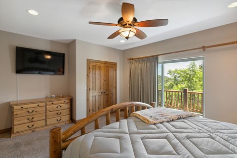 Tiny photo for 755 S ZION RIDGE RD, Orderville, UT 84758 (MLS # 2134938)