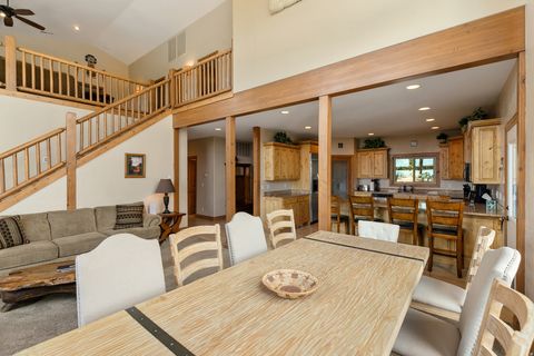 Tiny photo for 755 S ZION RIDGE RD, Orderville, UT 84758 (MLS # 2134938)