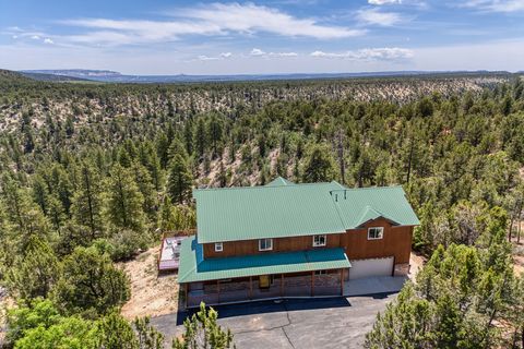 Tiny photo for 755 S ZION RIDGE RD, Orderville, UT 84758 (MLS # 2134938)