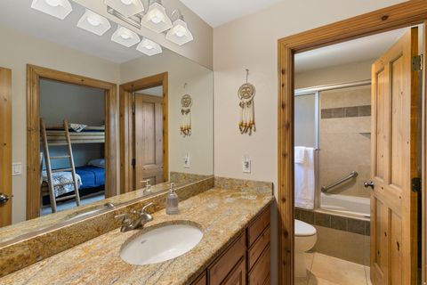 Tiny photo for 755 S ZION RIDGE RD, Orderville, UT 84758 (MLS # 2134938)