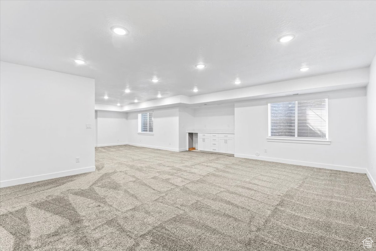 MT AIREY - Residential