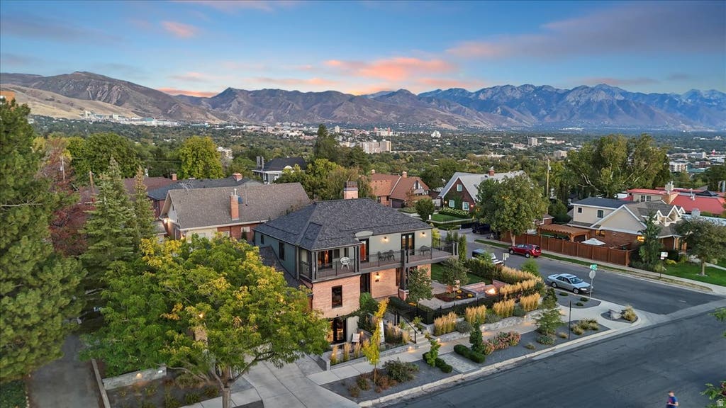 Photo of 360 N A ST E, Salt Lake City, UT 84103 (MLS # 2172924)