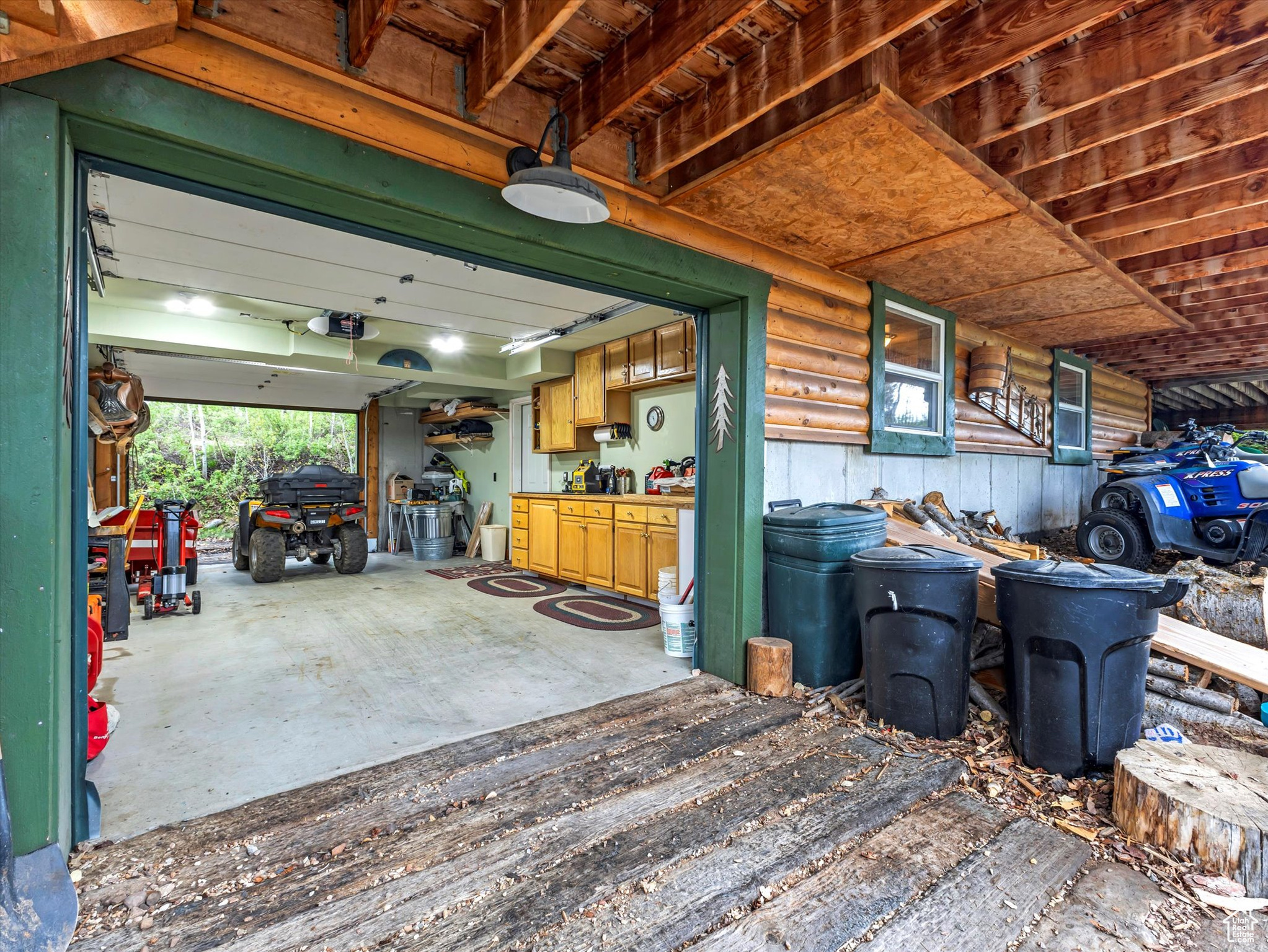 PINE MOUNTAIN - Residential