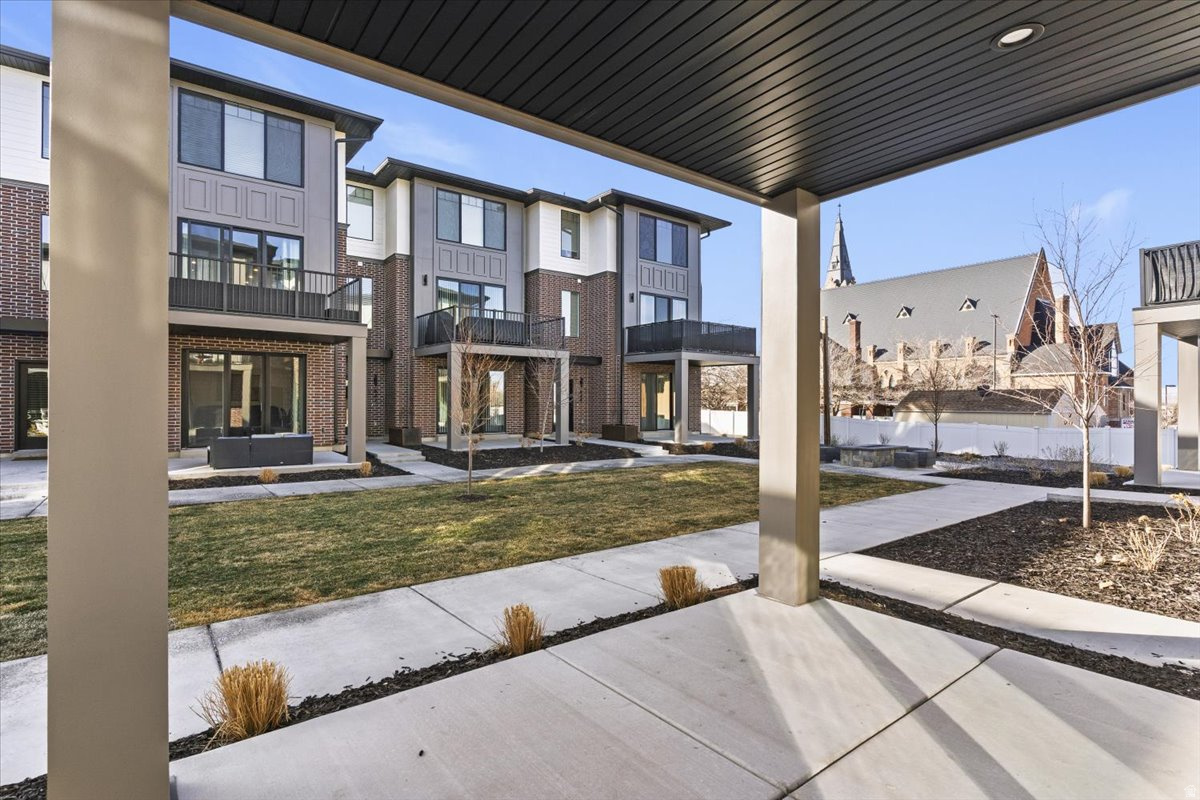 TOWNHOMES ON 24TH - Residential