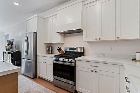 Tiny photo for 545 E 2360 S, Ogden, UT 84401 (MLS # 2135384)