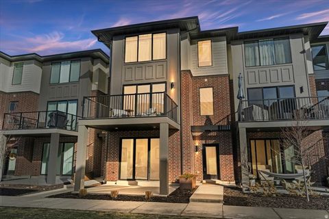 Photo of 545 E 2360 S, Ogden, UT 84401 (MLS # 2135384)