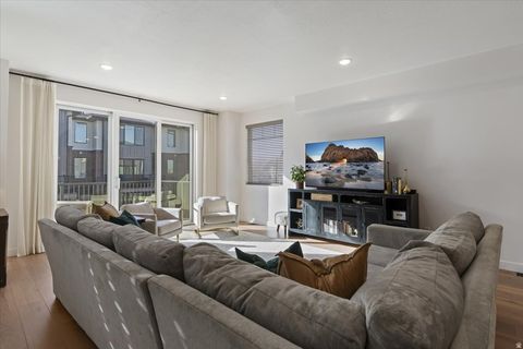 Tiny photo for 545 E 2360 S, Ogden, UT 84401 (MLS # 2135384)