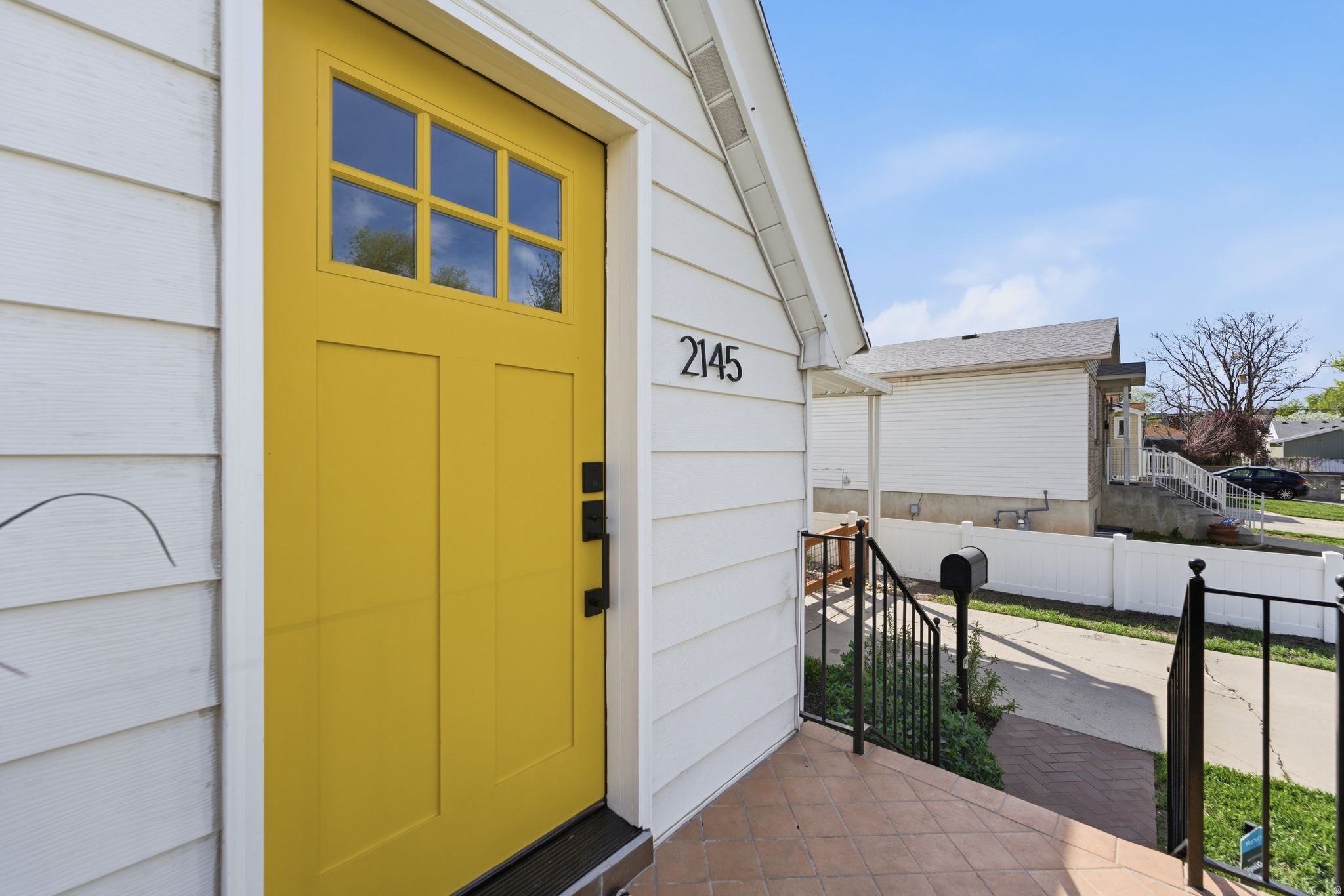 BIG FIELD SUR - Residential