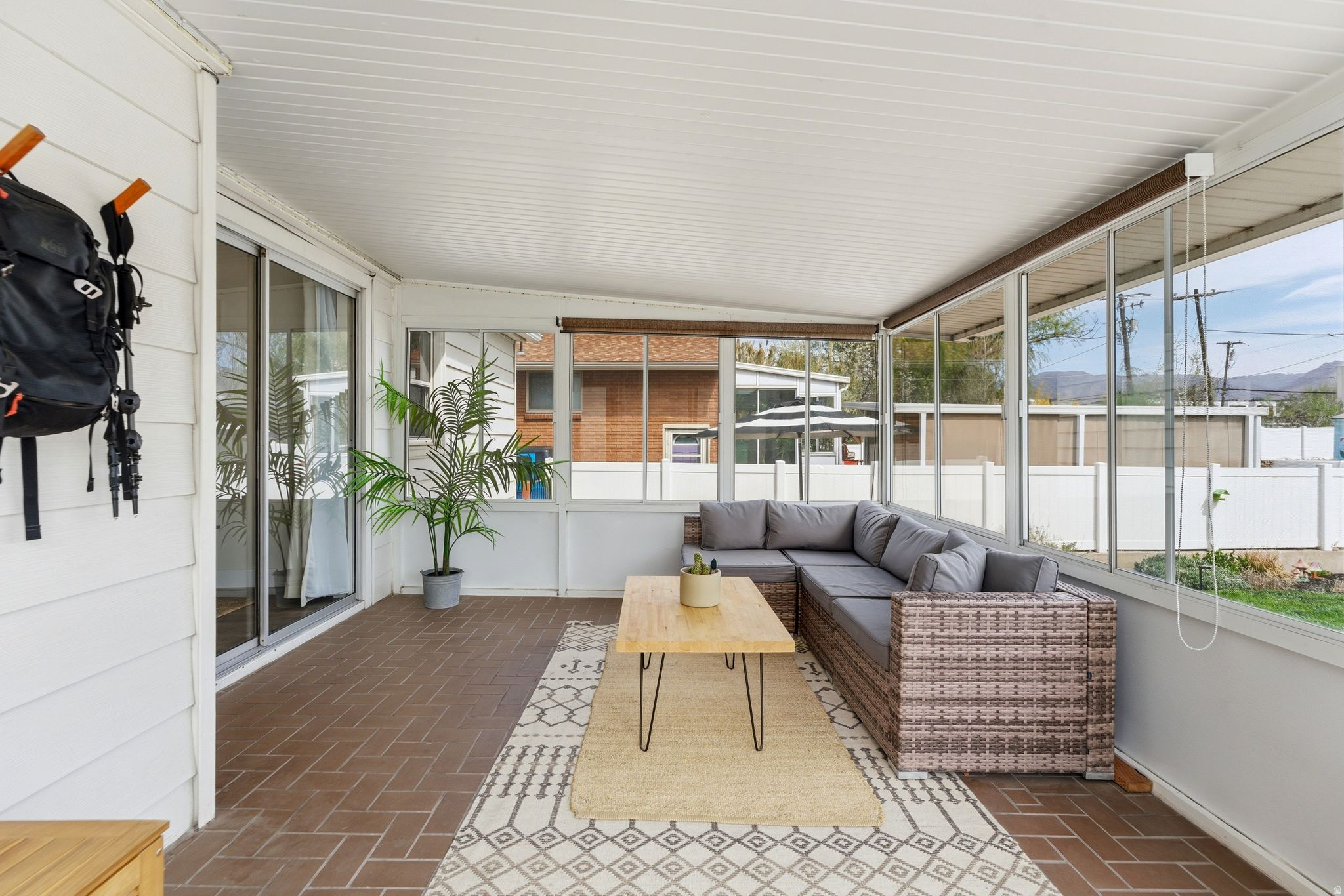 BIG FIELD SUR - Residential