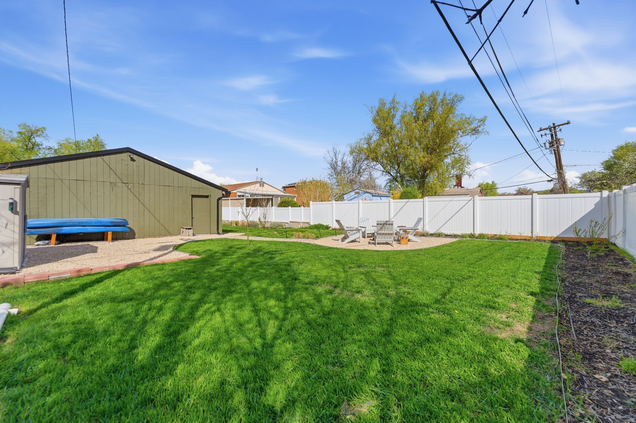 BIG FIELD SUR - Residential