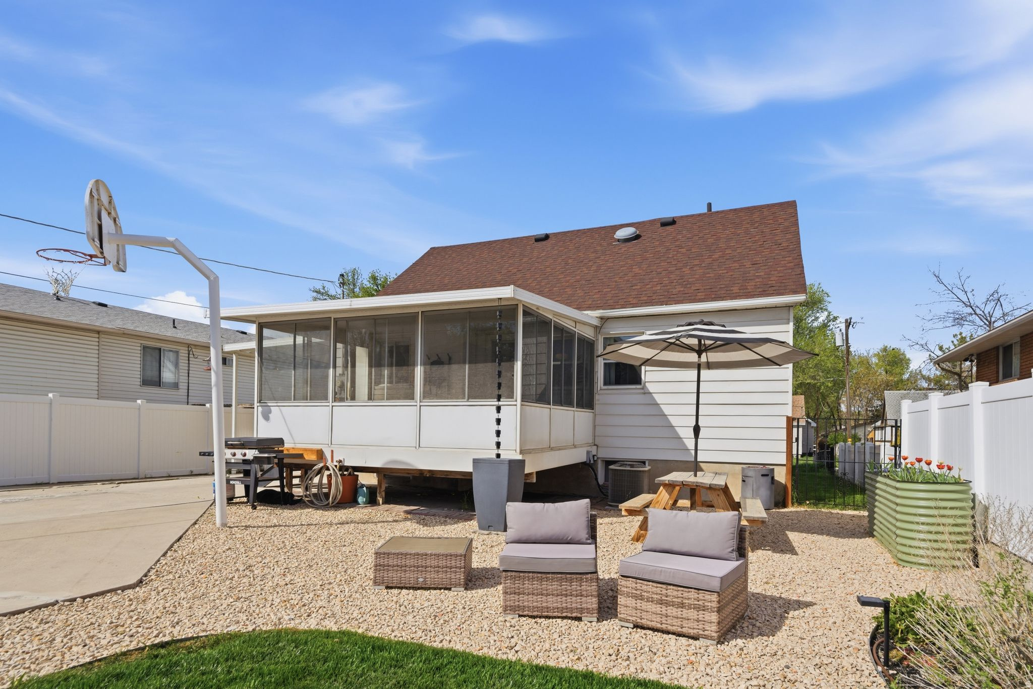 BIG FIELD SUR - Residential