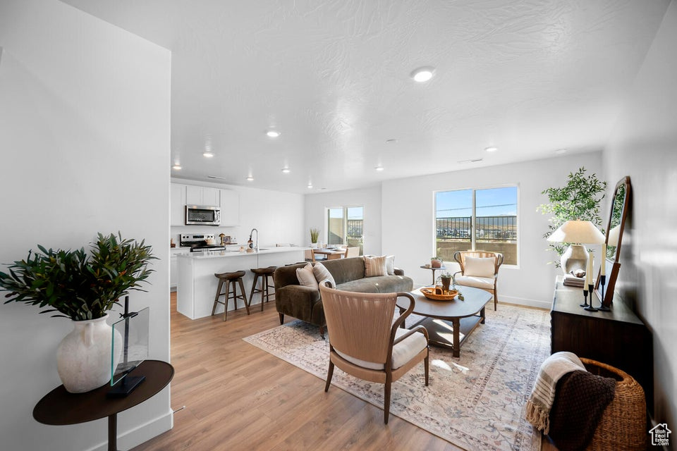 LONG VALLEY - Residential