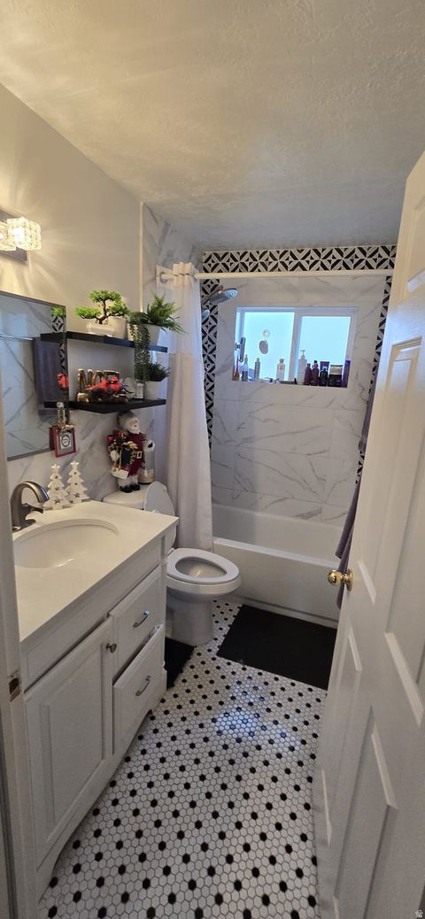 Tiny photo for 1648 W 1920 N, Layton, UT 84041 (MLS # 2126998)