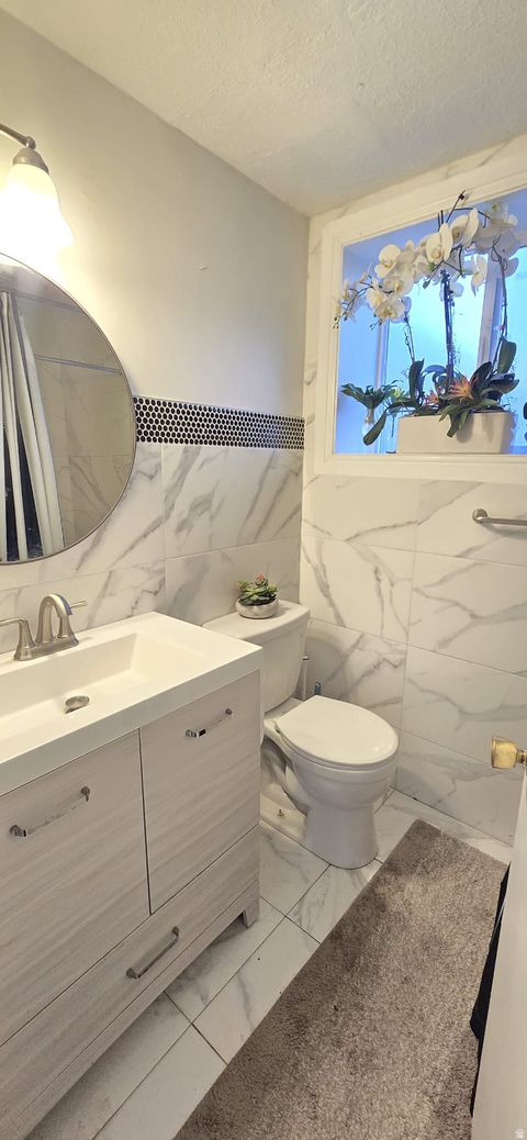 Tiny photo for 1648 W 1920 N, Layton, UT 84041 (MLS # 2126998)