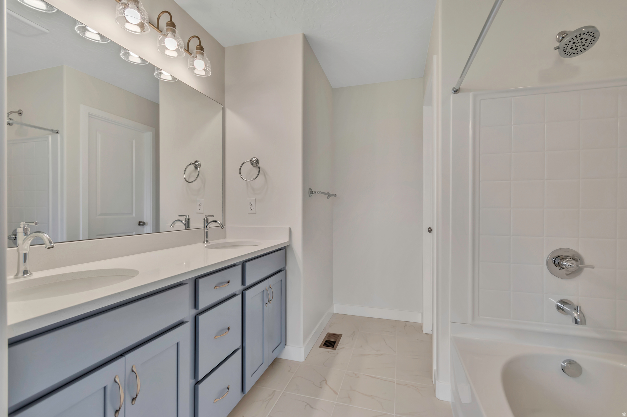 MEADOWBROOK - Residential