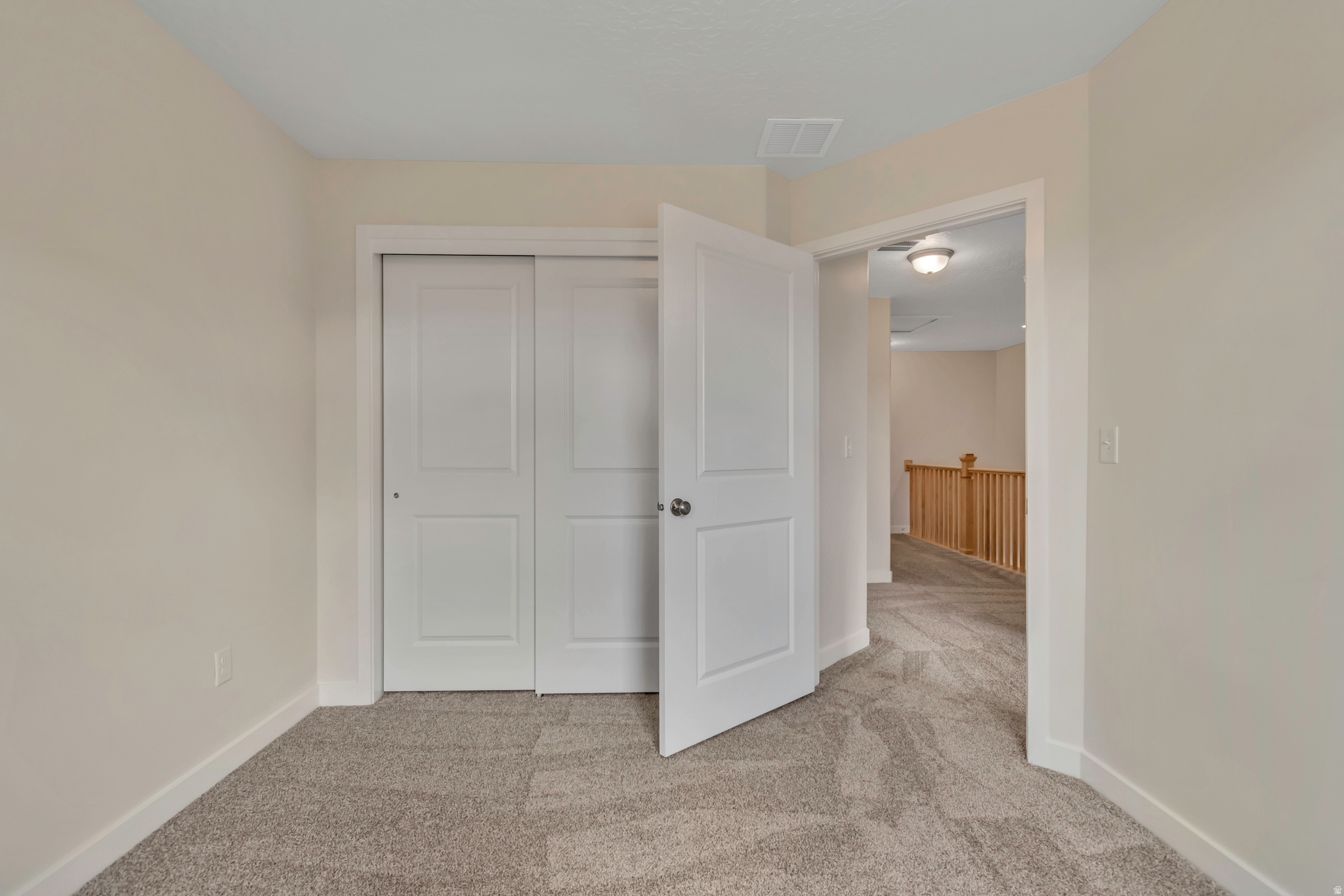 MEADOWBROOK - Residential