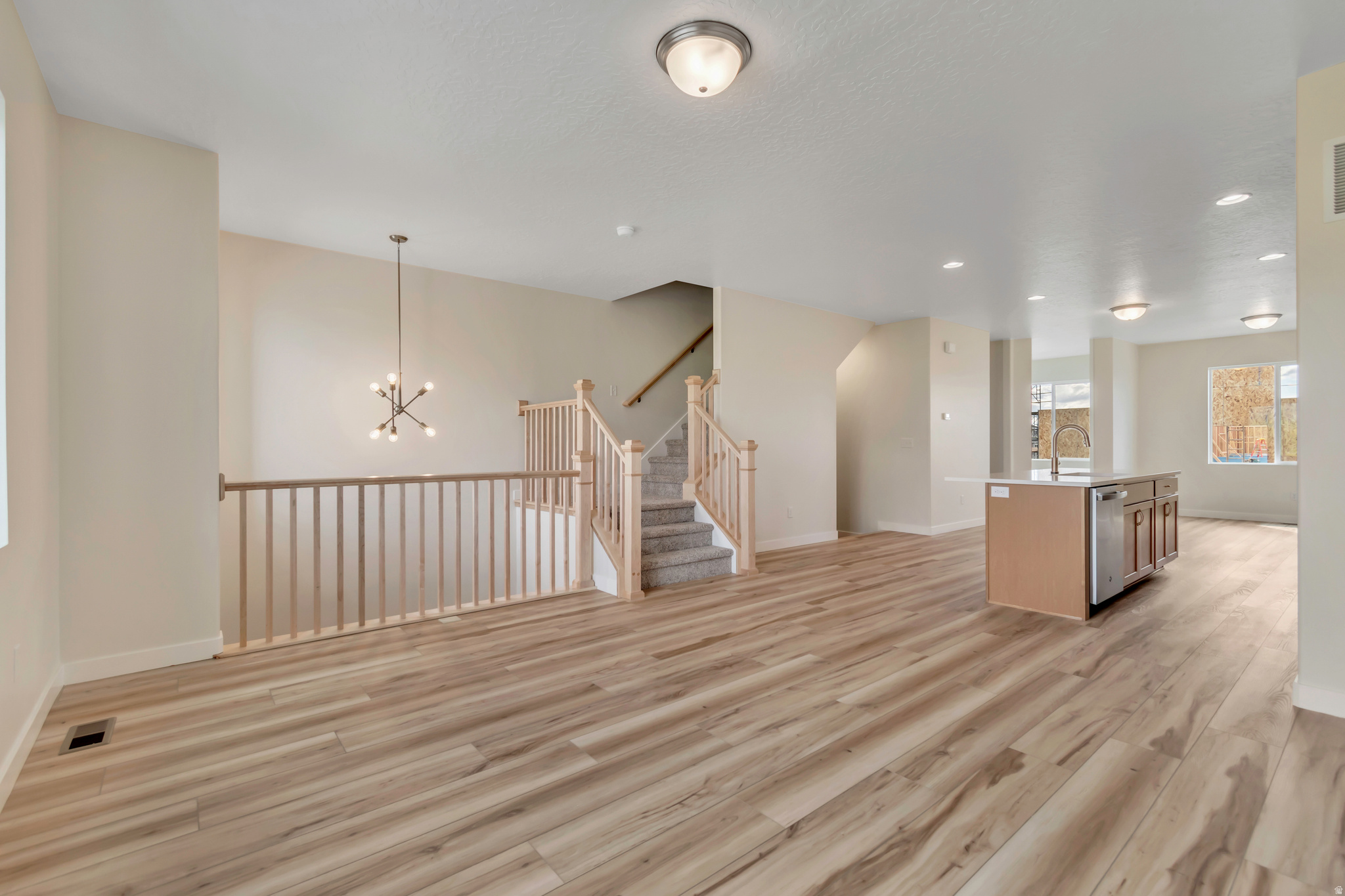 MEADOWBROOK - Residential