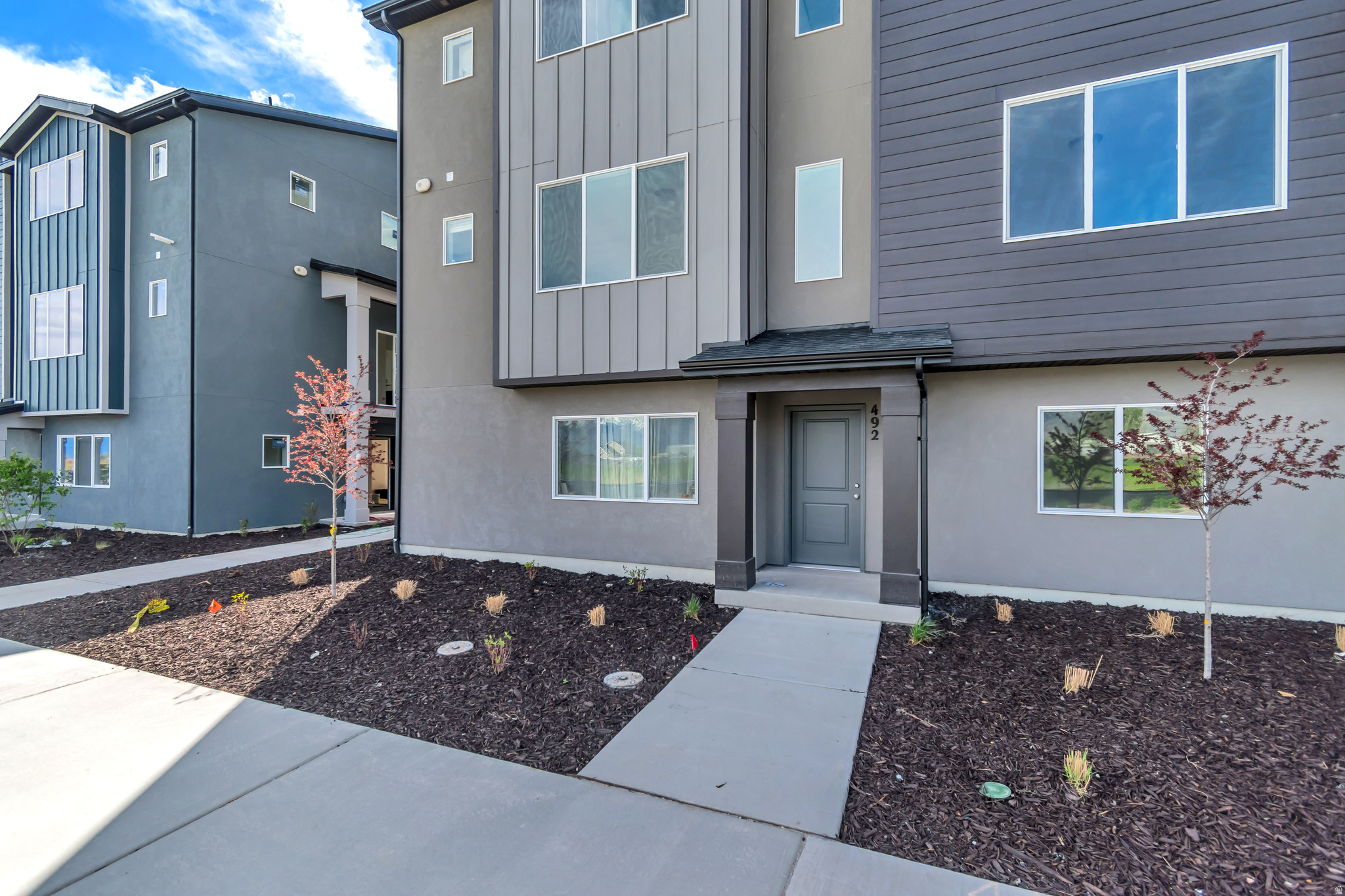 MEADOWBROOK - Residential