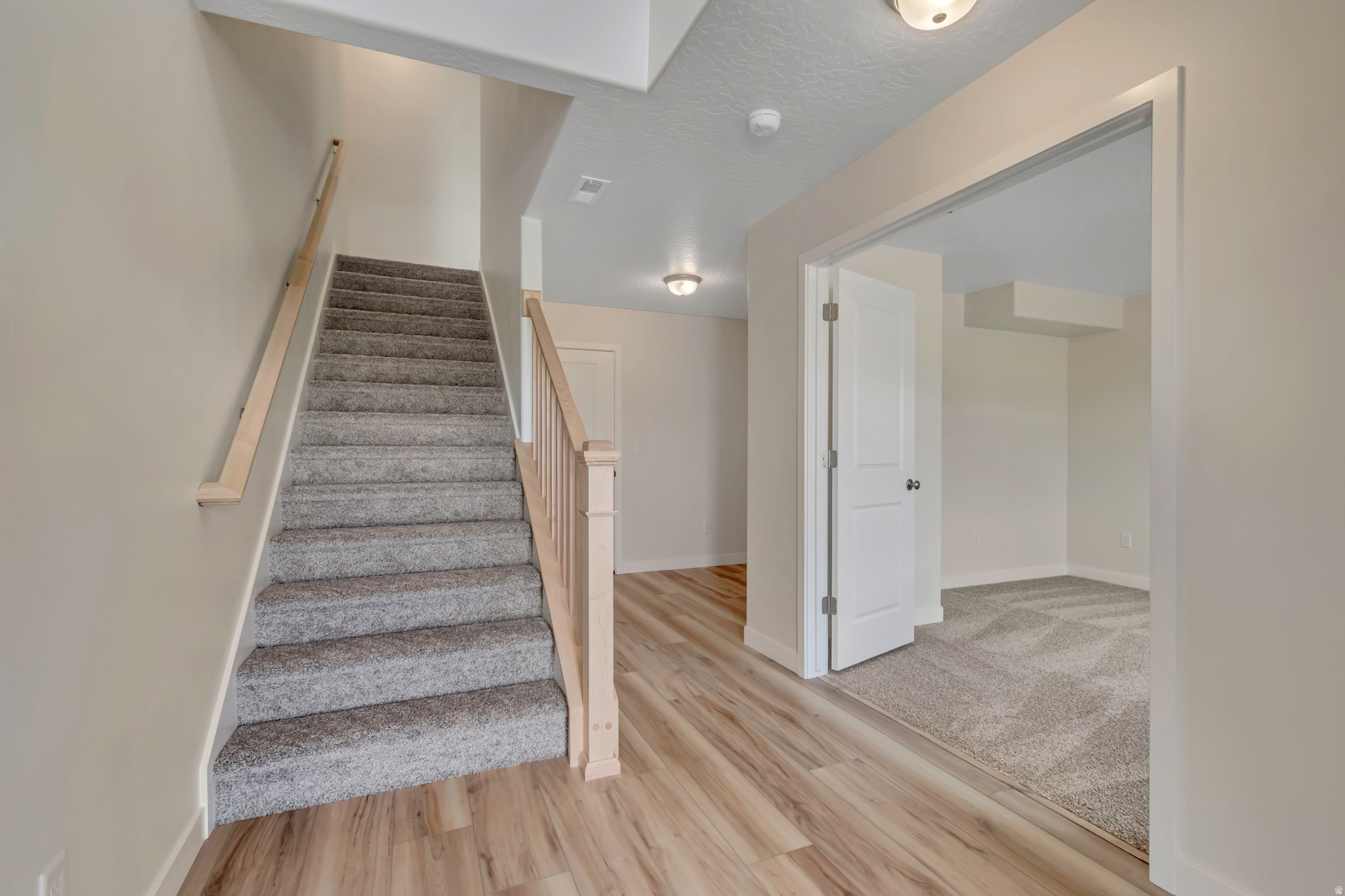 MEADOWBROOK - Residential