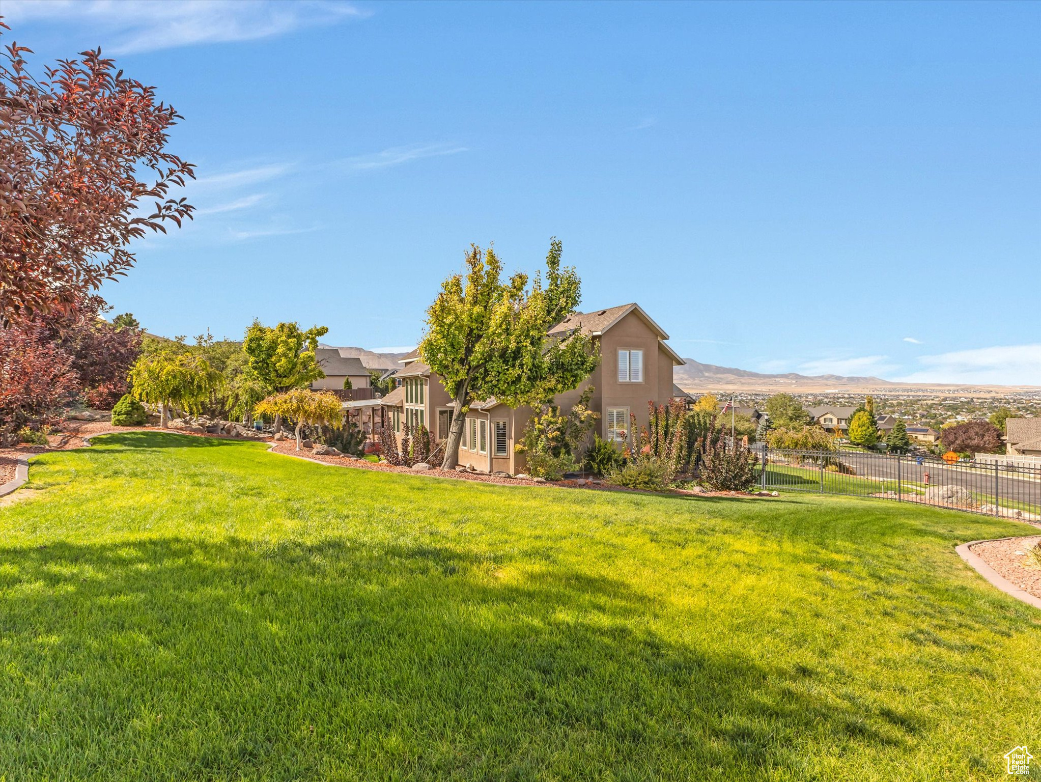 HERRIMAN HEIGHTS - Residential