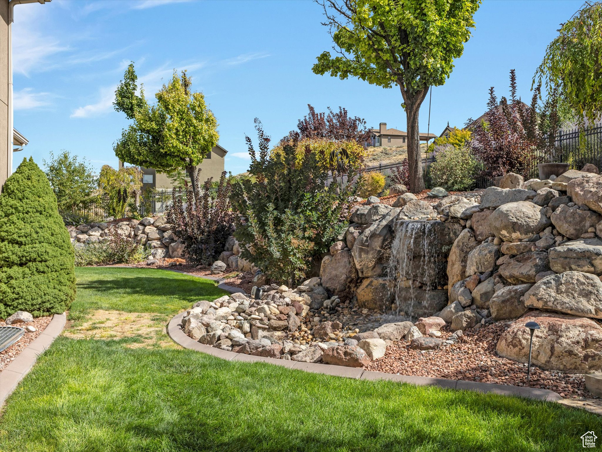 HERRIMAN HEIGHTS - Residential