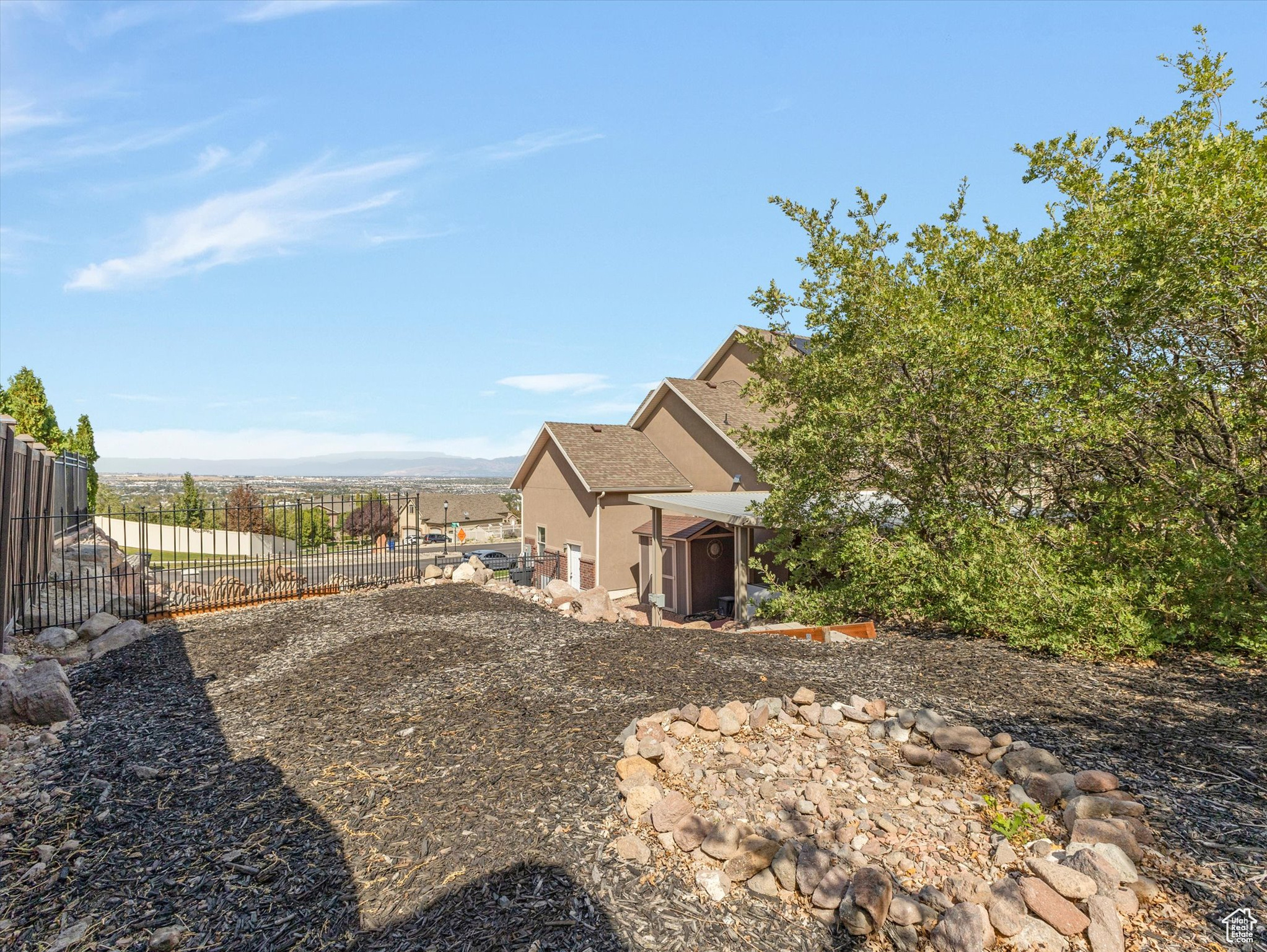 HERRIMAN HEIGHTS - Residential