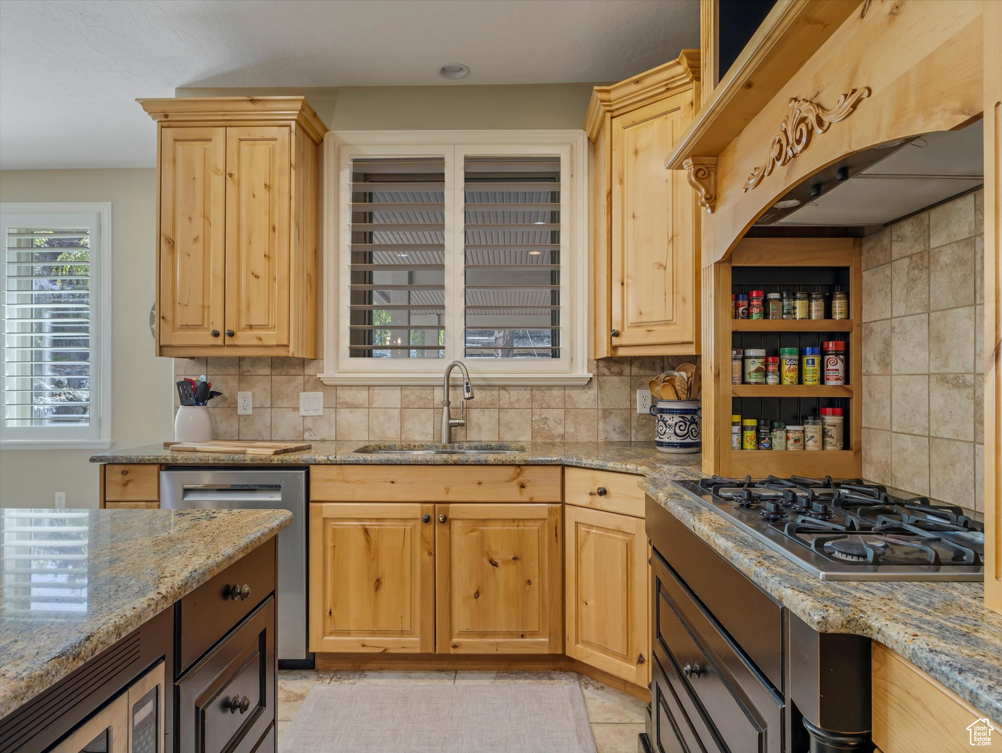 HERRIMAN HEIGHTS - Residential