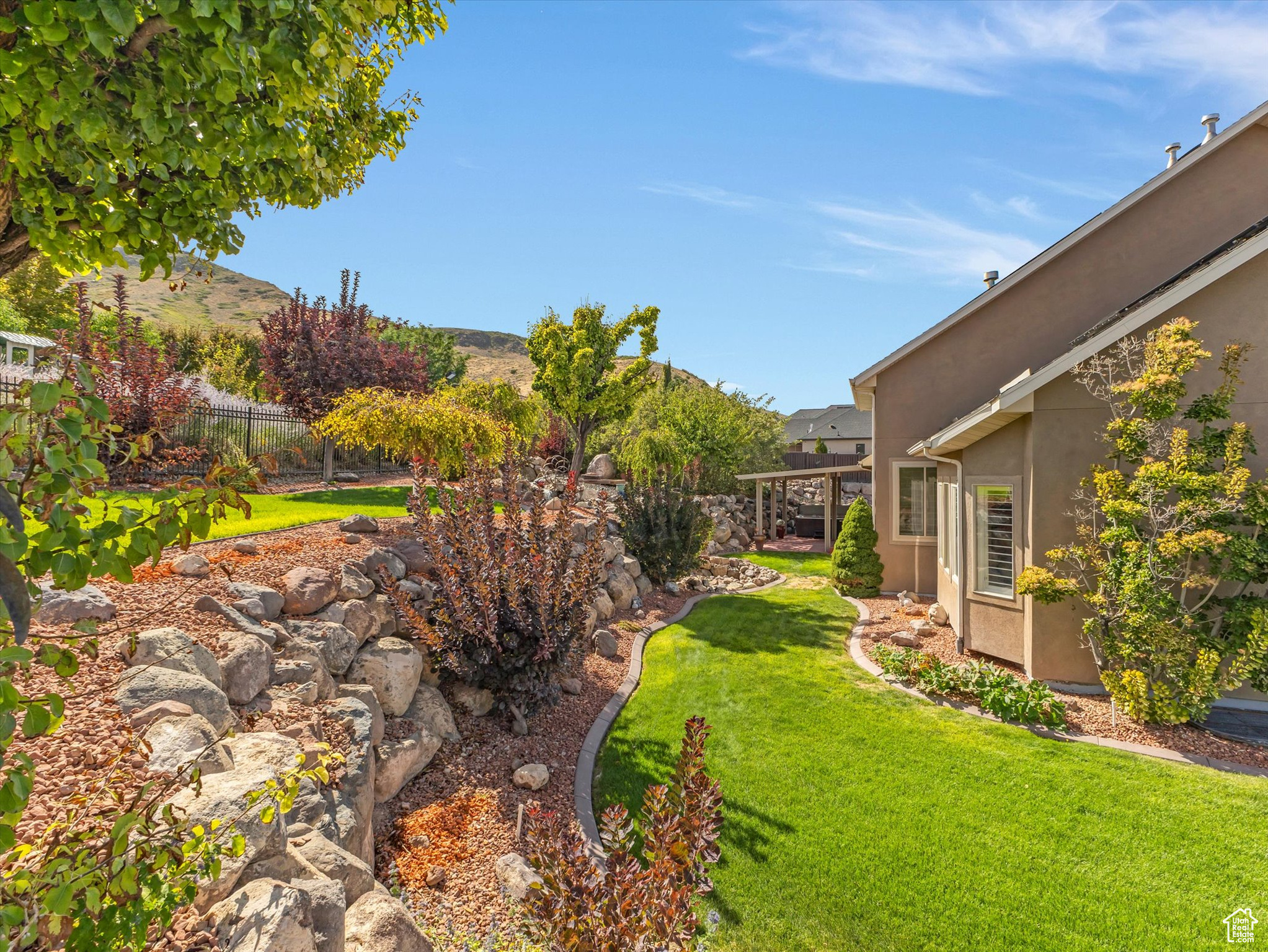 HERRIMAN HEIGHTS - Residential