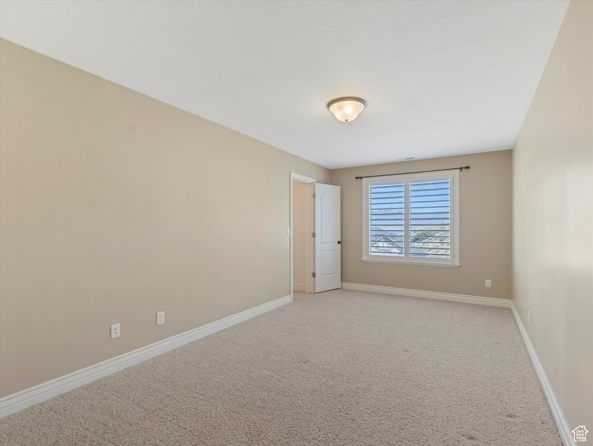 HERRIMAN HEIGHTS - Residential