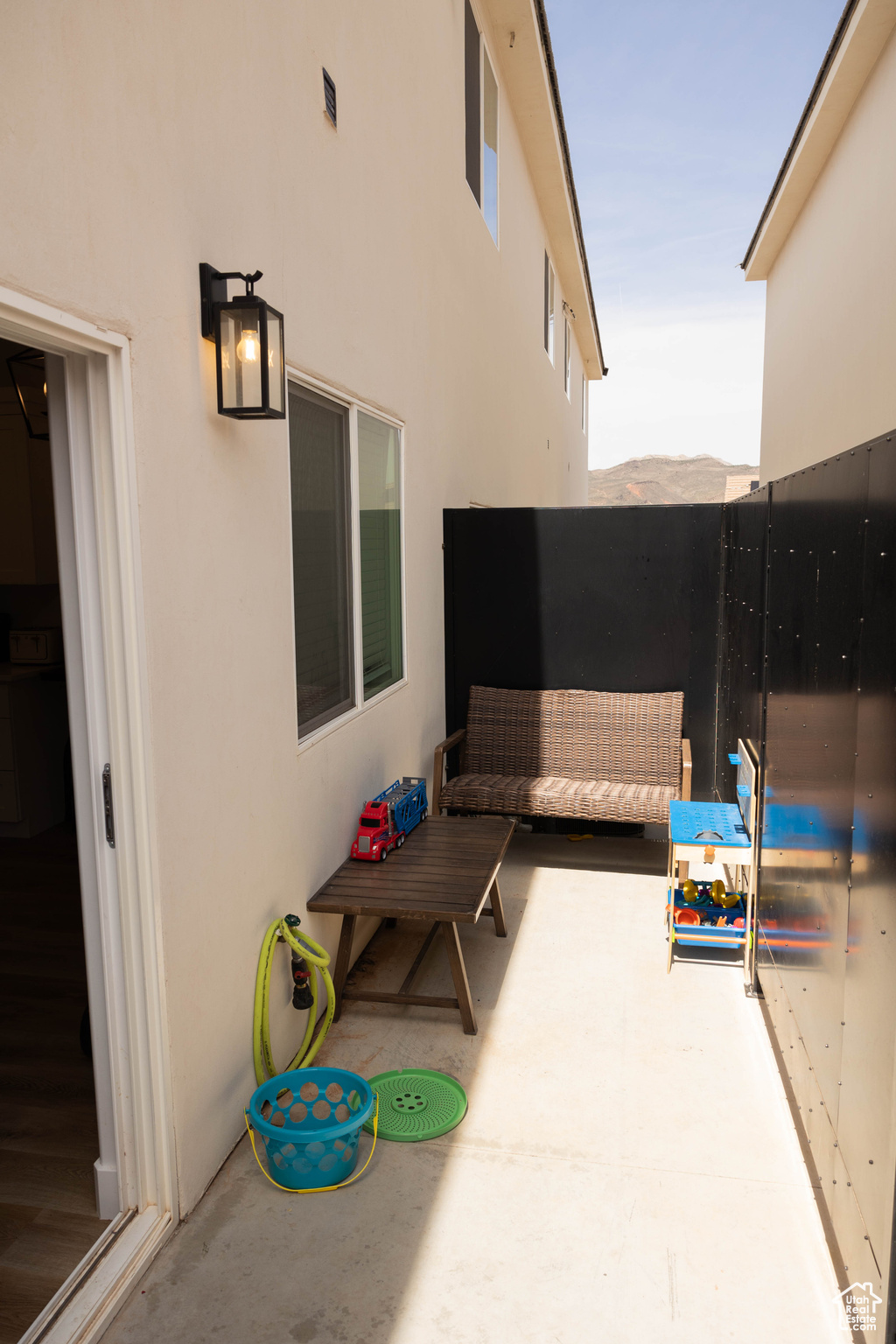 SPANISH TH - Residential