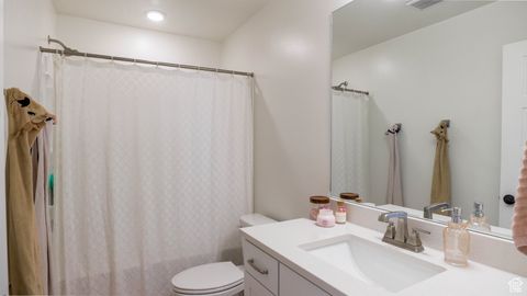 Tiny photo for 109 E HIDDEN CREEK WAY #550, Saratoga Springs, UT 84045 (MLS # 2117901)
