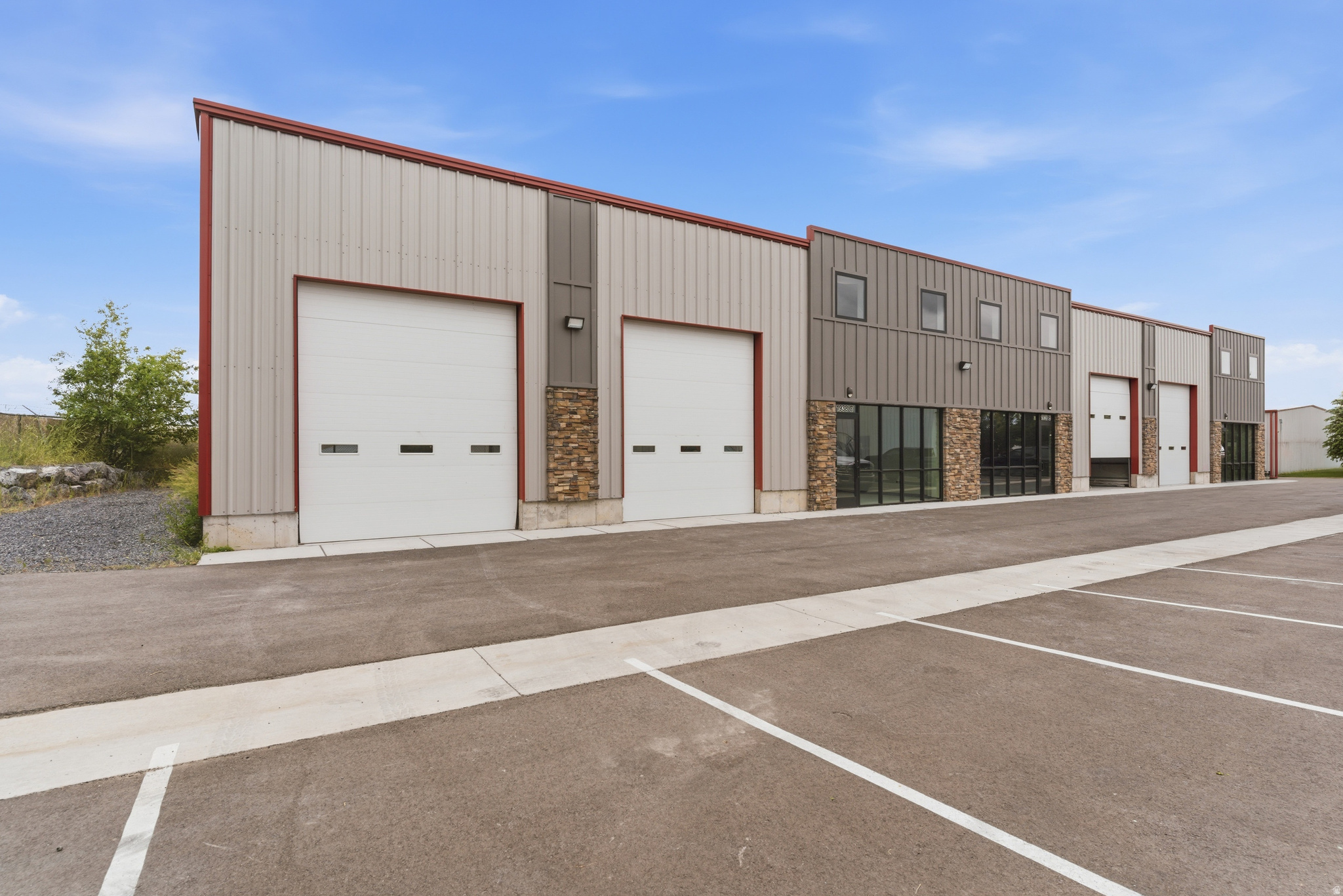 BINGHAM INDUSTRIAL PARK - Commercial Lease