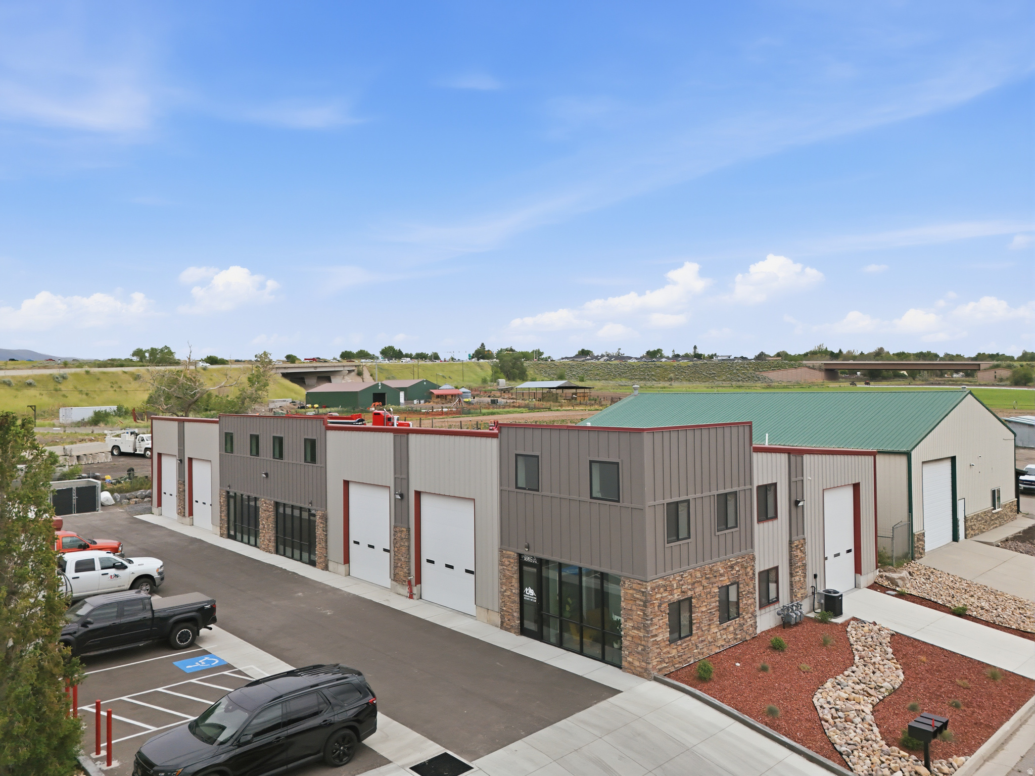 BINGHAM INDUSTRIAL PARK - Commercial Lease