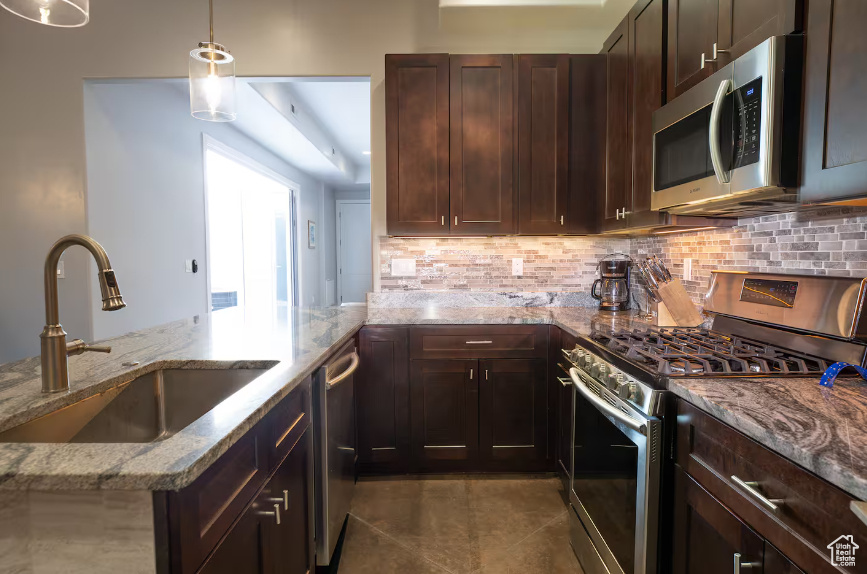 4277 W Canterbury Rd, Hurricane, Utah image 6