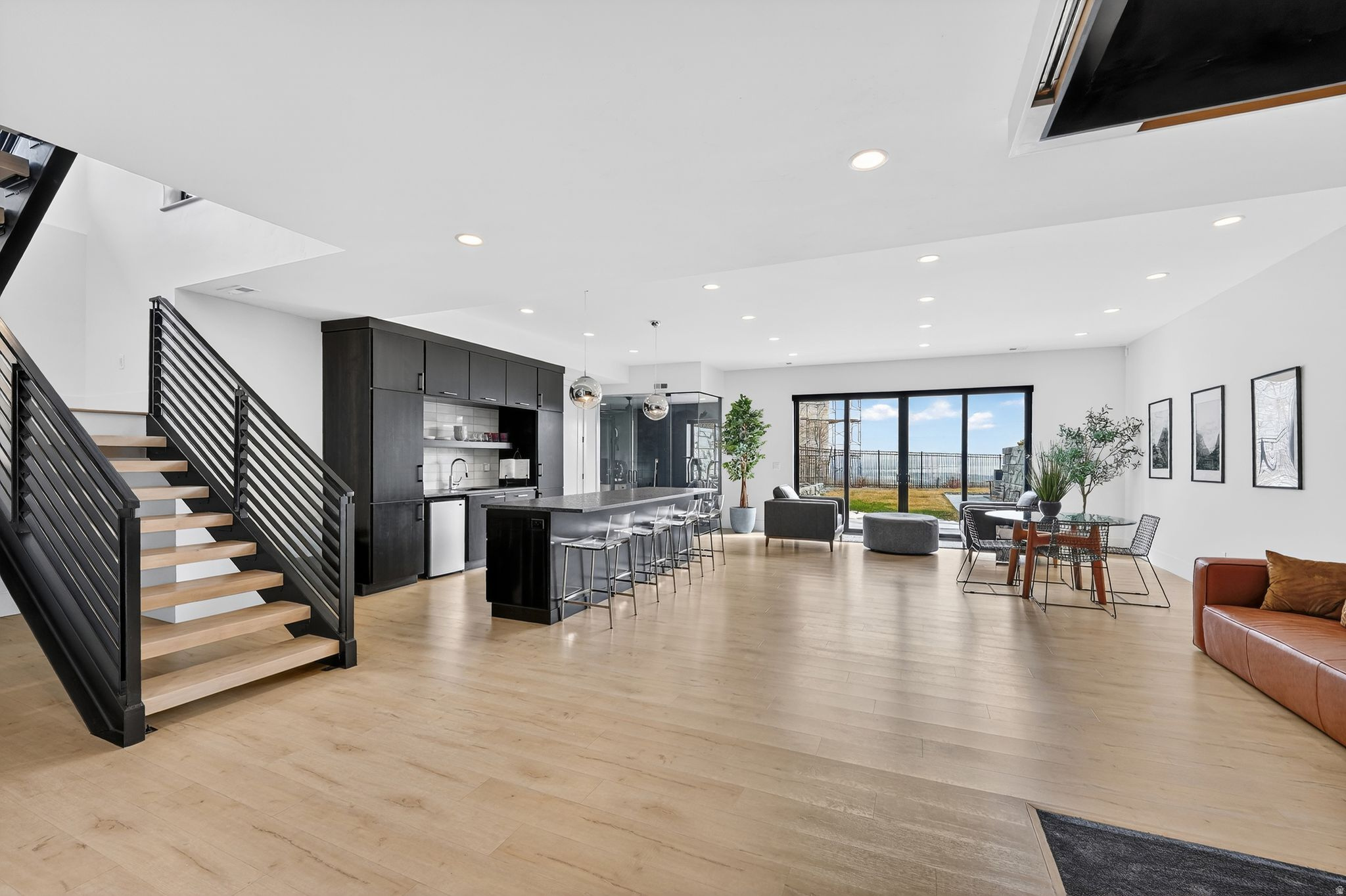 TRAVERSE MOUNTAIN - Residential