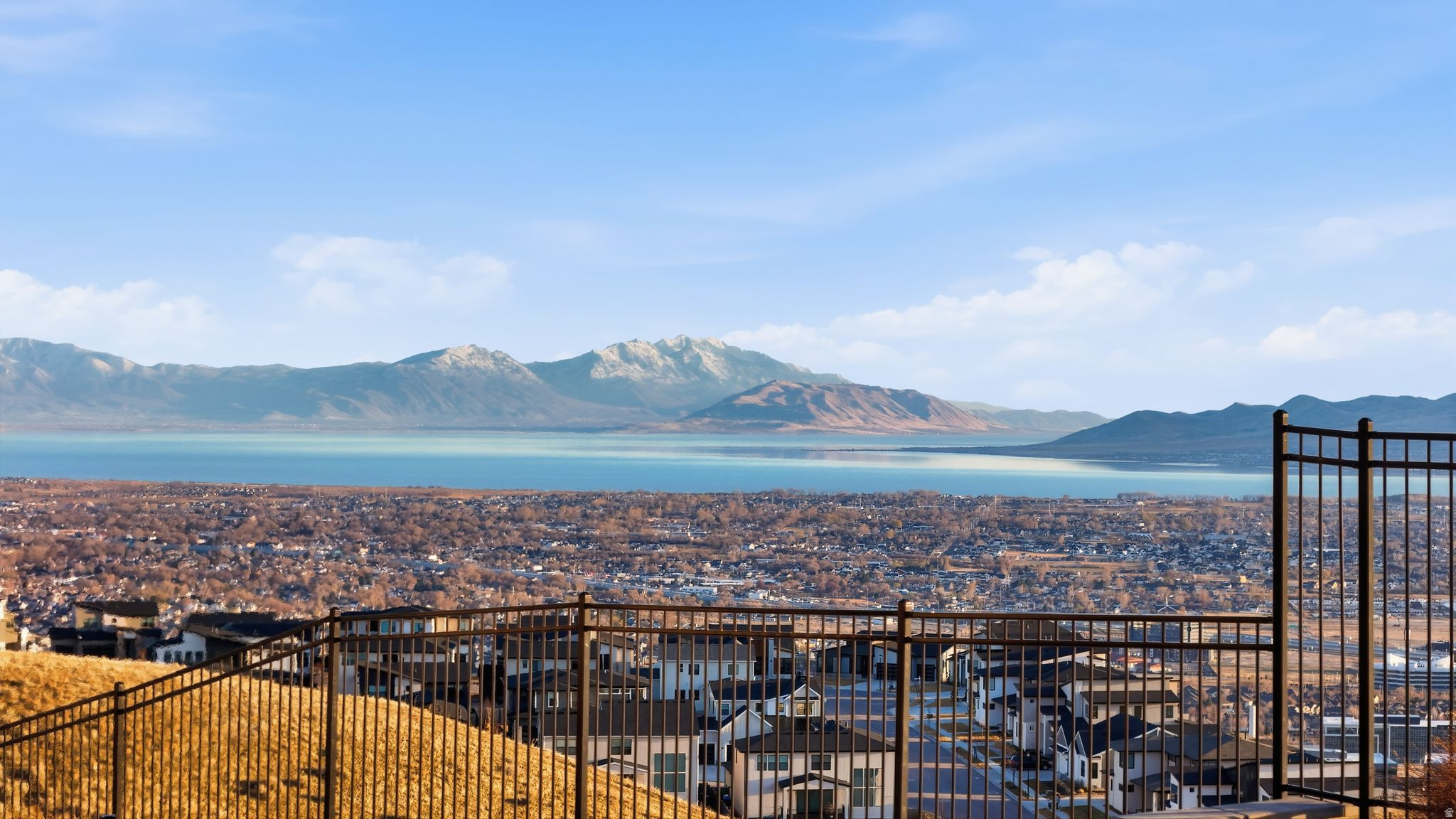 TRAVERSE MOUNTAIN - Residential