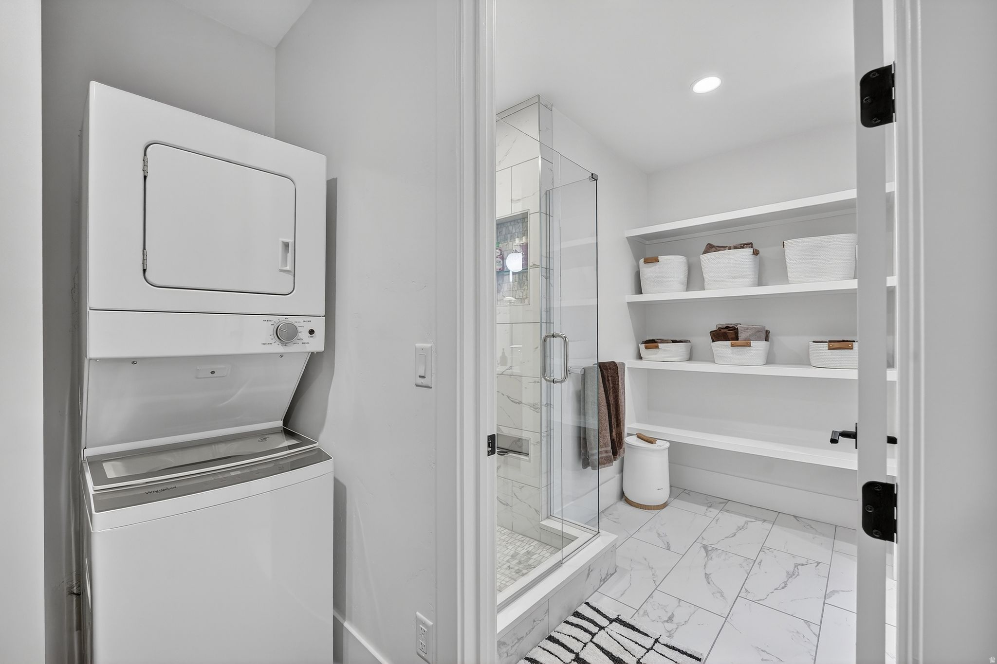 TRAVERSE MOUNTAIN - Residential