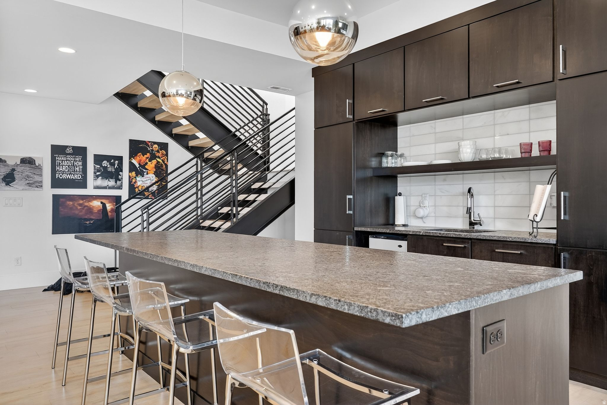 TRAVERSE MOUNTAIN - Residential