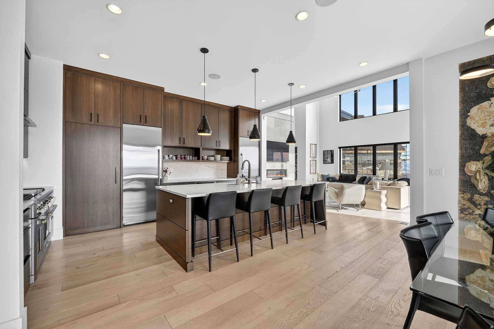 TRAVERSE MOUNTAIN - Residential