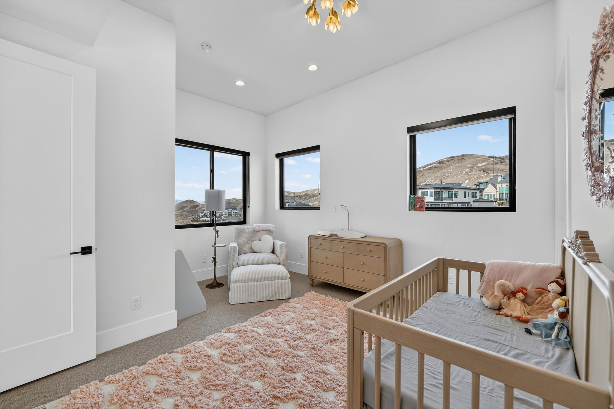 TRAVERSE MOUNTAIN - Residential